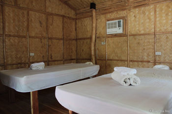 Cashew Grove Beach Resort Бусуанга Экстерьер фото