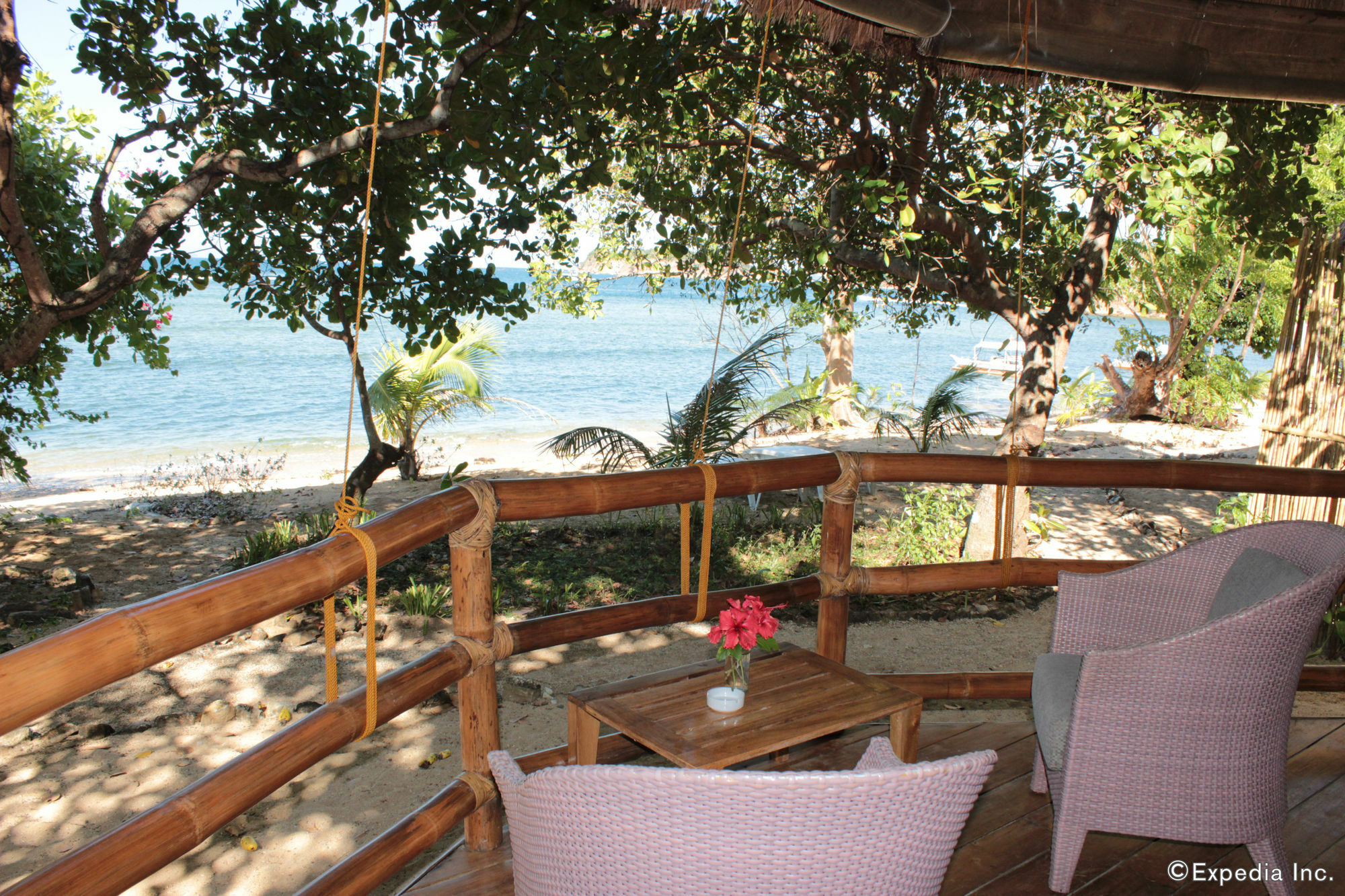 Cashew Grove Beach Resort Бусуанга Экстерьер фото